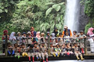 Outing SD SAI Sukabumi